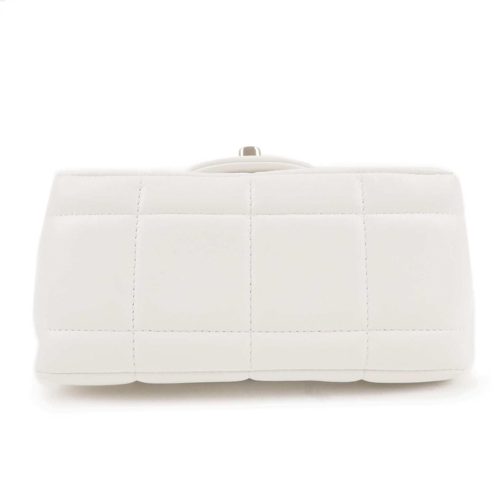 CHANEL Chocolate Bar Mini Matelasse Lamb Skin Shoulder Bag White