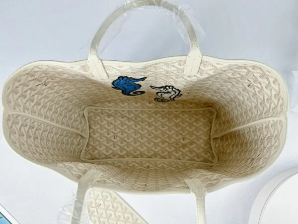 Goyard 2024 Limited Editon Sand Anjou PM Seahorse Embroidery.