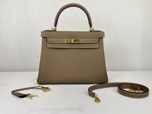 Hermès Etoupe Togo Leather Kelly 28 with Gold Hardware.