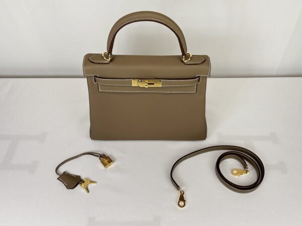 Hermès Etoupe Togo Leather Kelly 28 with Gold Hardware.