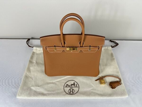Hermès Gold Togo Leather Birkin 25 with Gold Hardware