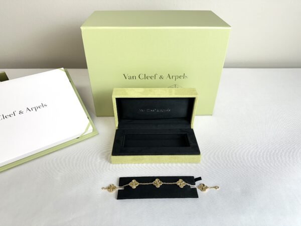 Vintage Alhambra 5 Motifs Guilloché 18K Yellow Gold Bracelet.