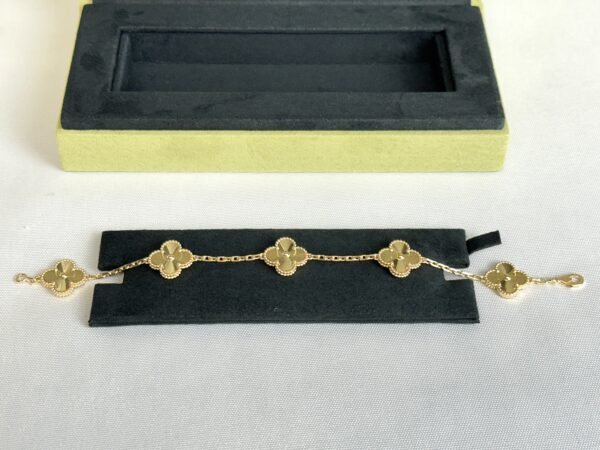 Vintage Alhambra 5 Motifs Guilloché 18K Yellow Gold Bracelet.