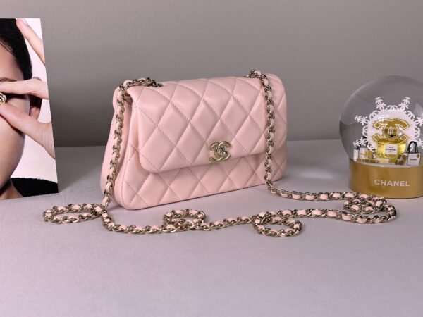 Chanel 25S Pink Lambskin Flap & Go Wallet on Chain