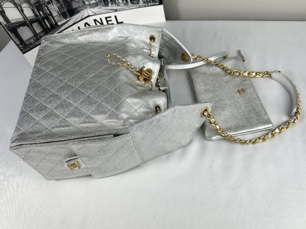 Chanel 25S Silver Caviar Medium 25 Bag