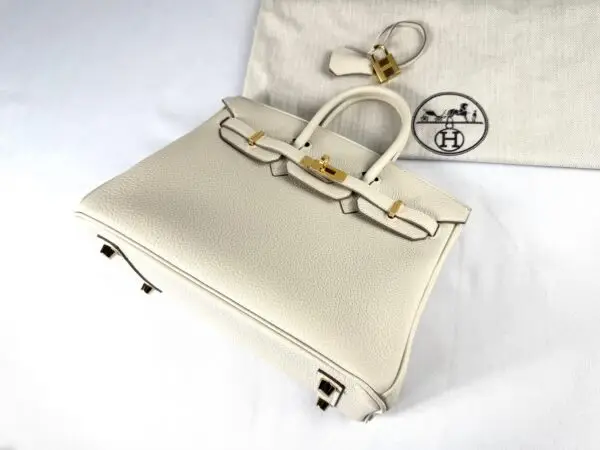 Hermès Craie Togo Leather Birkin 25 with Gold Hardware.