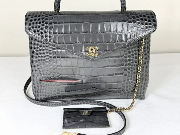 Chanel 26A Dark Grey Croc Embossed Fifth Avenue Tote
